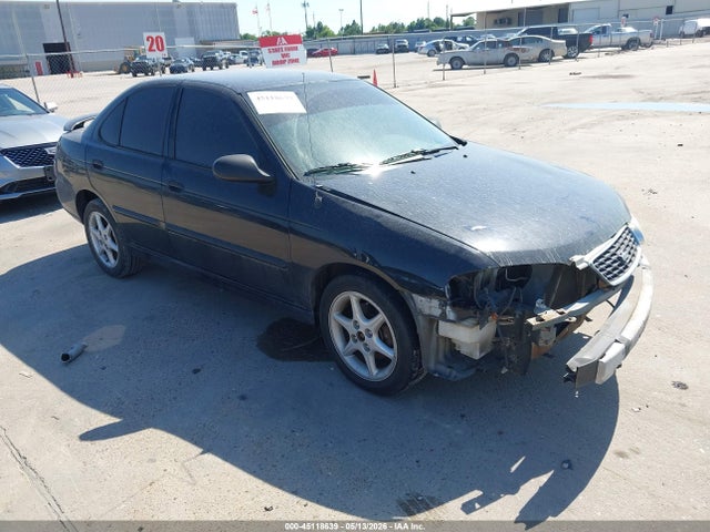 Salvage Nissan Sentra Image