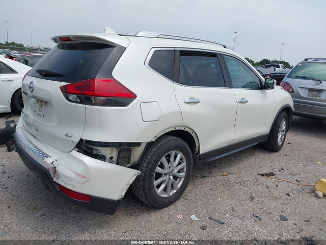 Nissan Rogue Sv