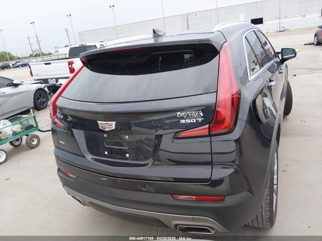 Cadillac XT4 Awd Premium Luxury