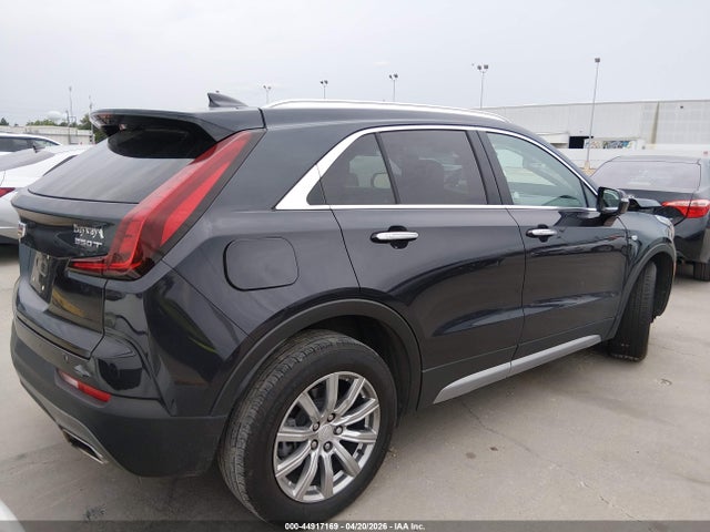 Cadillac XT4 Awd Premium Luxury