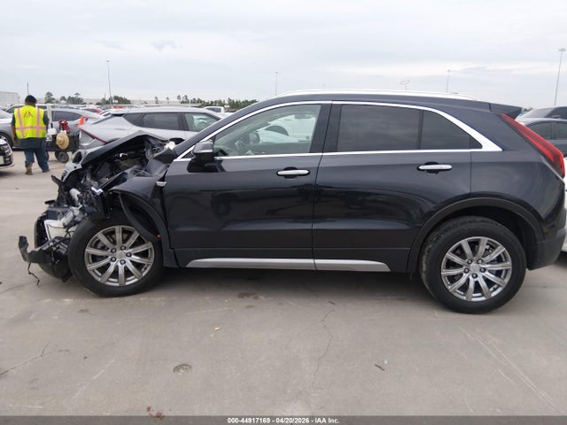 Cadillac XT4 Awd Premium Luxury
