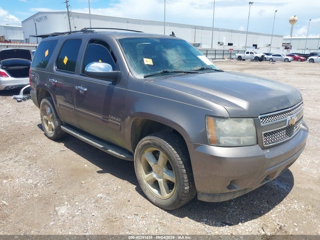 Salvage Chevrolet Tahoe Image