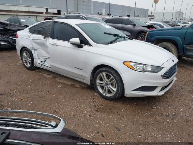 Salvage Ford Fusion Image