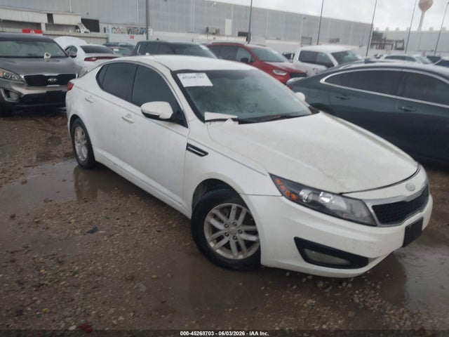 Salvage Kia Optima Image