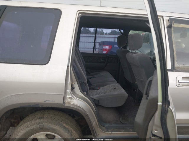 Isuzu Trooper