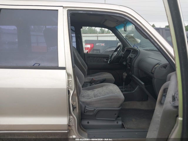 Isuzu Trooper