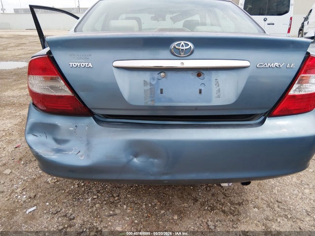 Toyota Camry Le