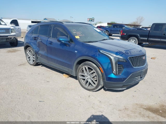 Salvage Cadillac XT4 Image