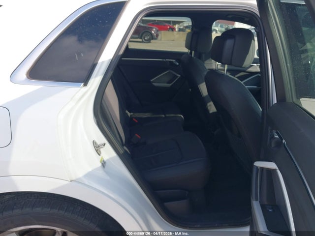 Audi Q3 2.0t S Line Premium