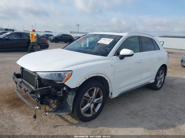 Audi Q3 2.0t S Line Premium