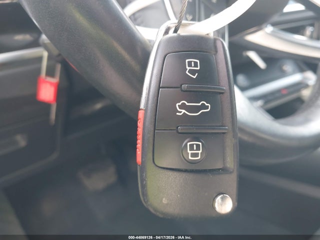 Audi Q3 2.0t S Line Premium