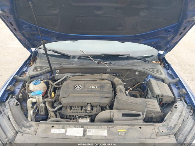 Volkswagen Passat 1.8t S