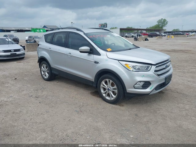 Salvage Ford Escape Image
