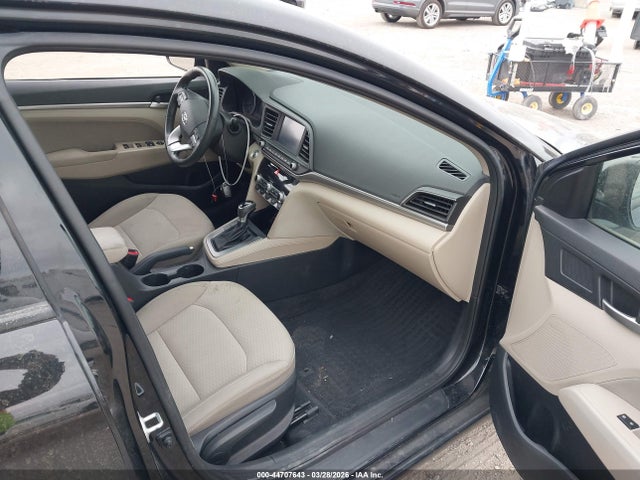 Hyundai ELANTRA Value Edition