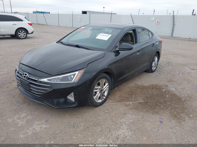Hyundai ELANTRA Value Edition