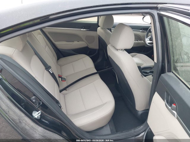 Hyundai ELANTRA Value Edition