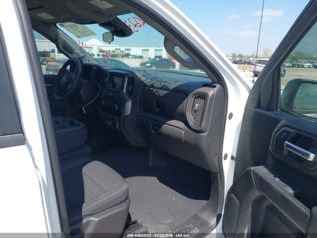Chevrolet Silverado 1500 2wd  Short Bed Custom