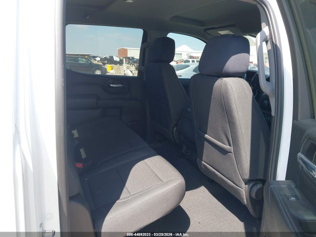 Chevrolet Silverado 1500 2wd  Short Bed Custom