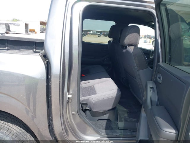 Nissan Frontier Sv 4x4