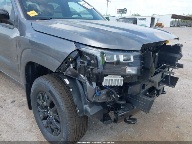 Nissan Frontier Sv 4x4