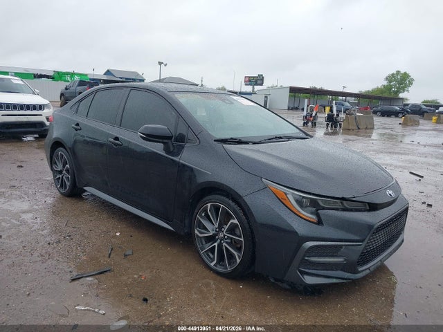 Salvage Toyota Corolla Image