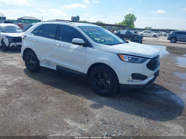 Salvage Ford Edge Image