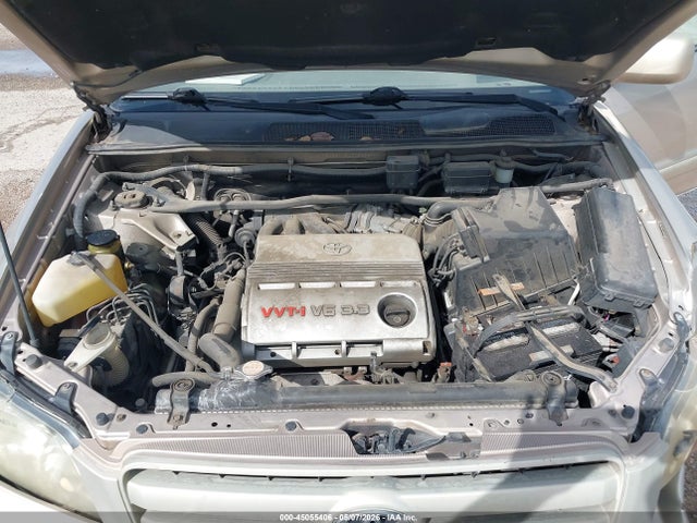 Toyota Highlander Limited V6