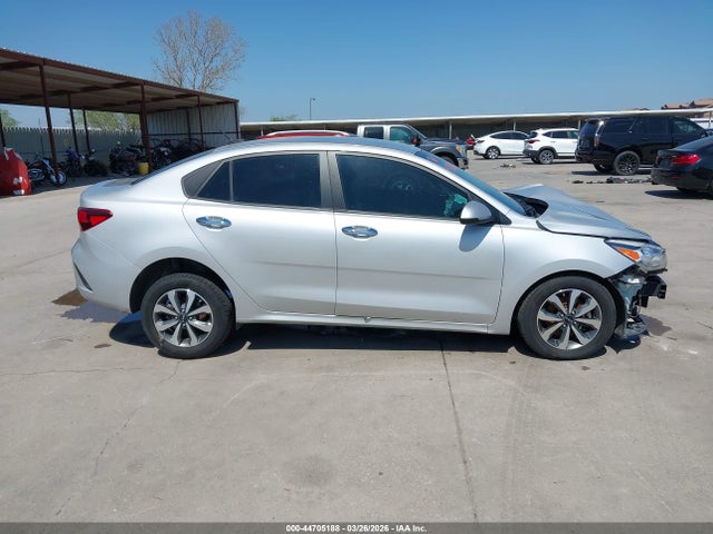 Kia Rio S