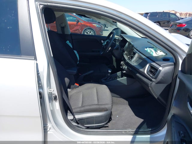Kia Rio S