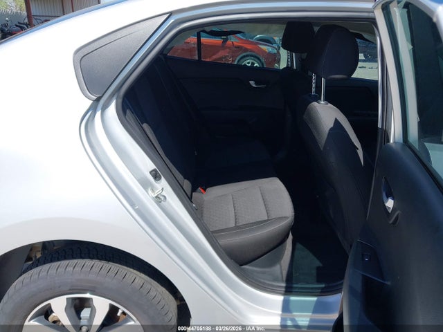 Kia Rio S