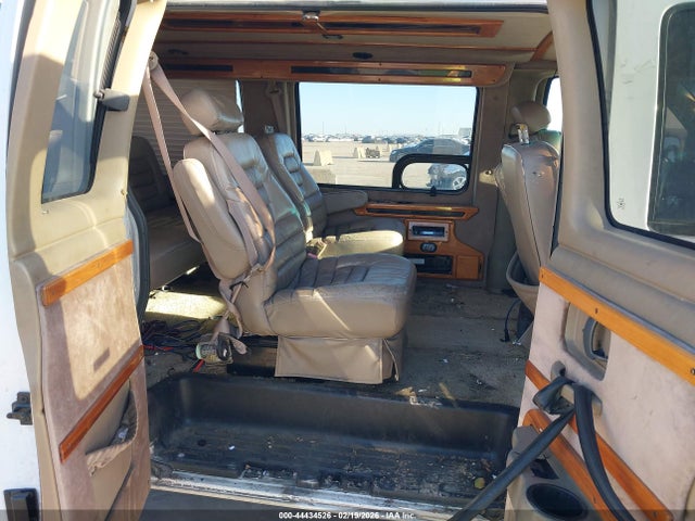 Chevrolet Express Upfitter Pkg.