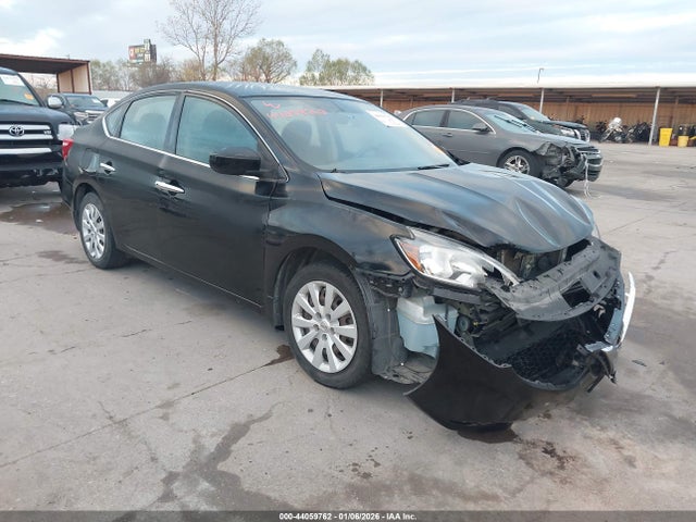 Salvage Nissan Sentra Image