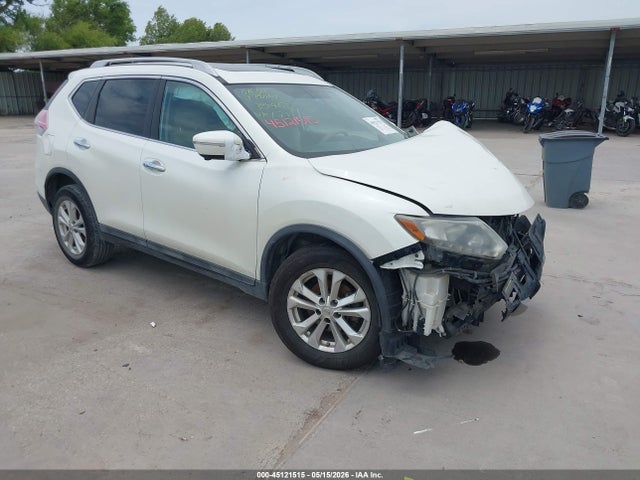 Salvage Nissan Rogue Image