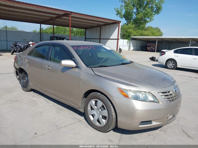 Salvage Toyota Camry Image