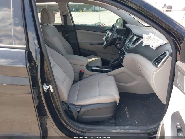 Hyundai TUCSON Sel