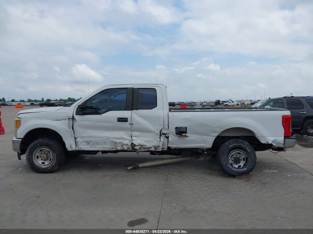 Ford F-250 Xl