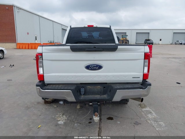 Ford F-250 Xl