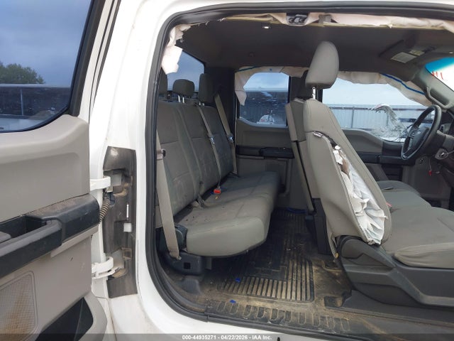 Ford F-250 Xl
