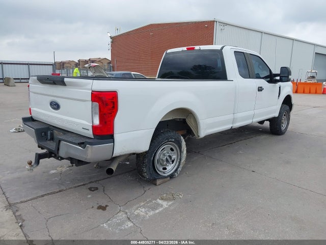 Ford F-250 Xl