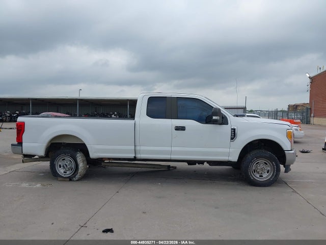 Ford F-250 Xl