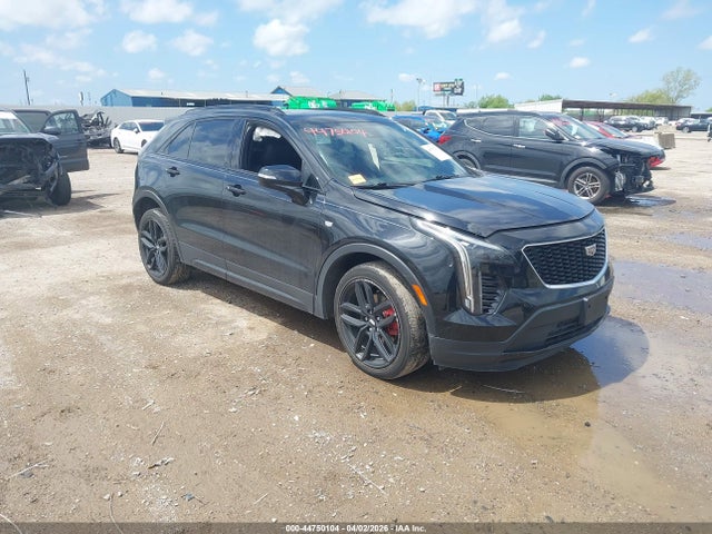 Salvage Cadillac XT4 Image