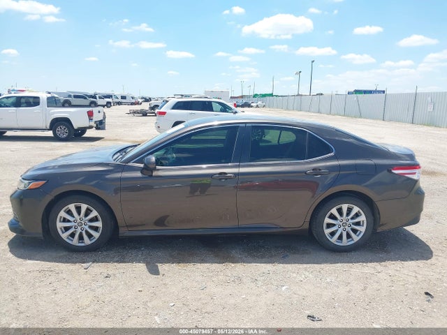 Toyota Camry Le
