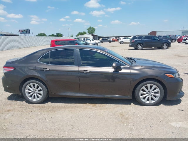Toyota Camry Le