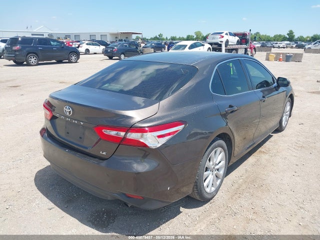 Toyota Camry Le