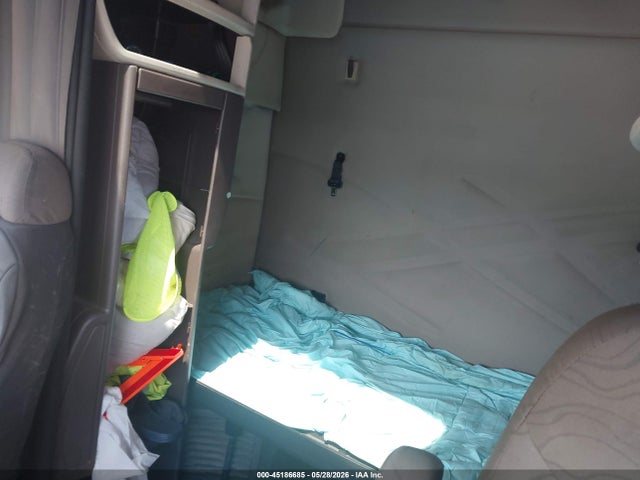 Volvo Vnl