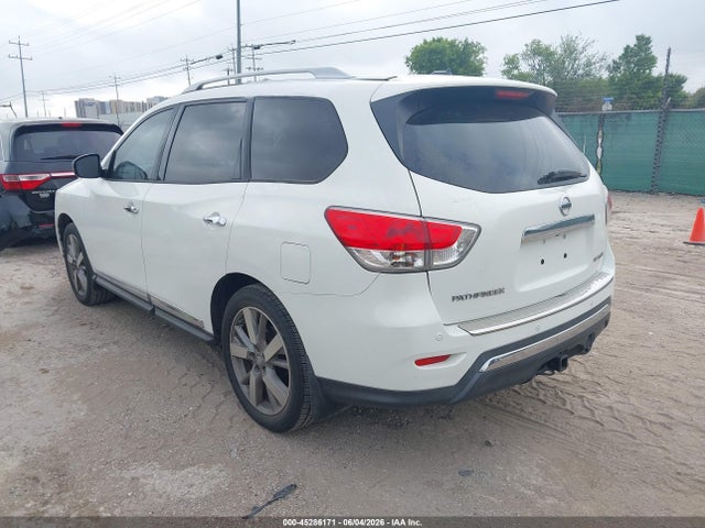 Nissan Pathfinder Platinum