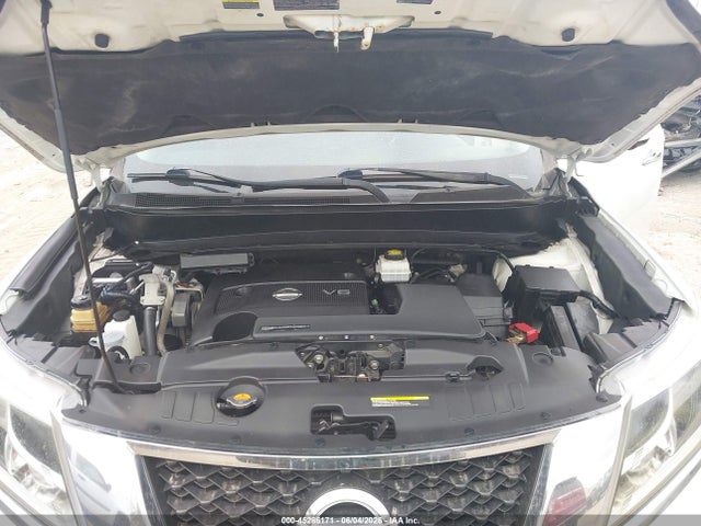 Nissan Pathfinder Platinum