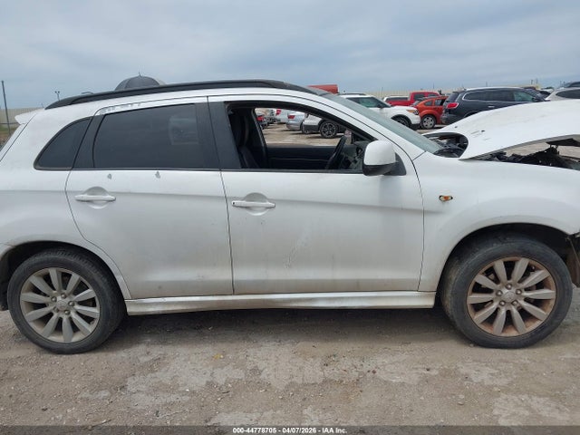 Mitsubishi Outlander Se