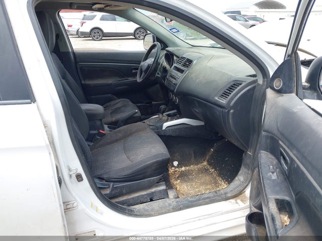 Mitsubishi Outlander Se