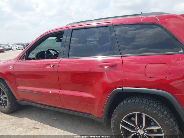 Jeep Grand Cherokee Trailhawk